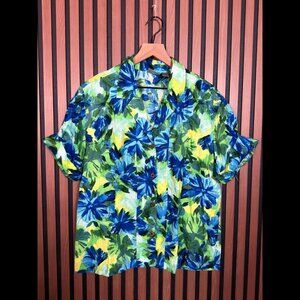 Chicos Top 3 / Large Womens Blue Green Floral Short Sleeve 100% Linen Aloha